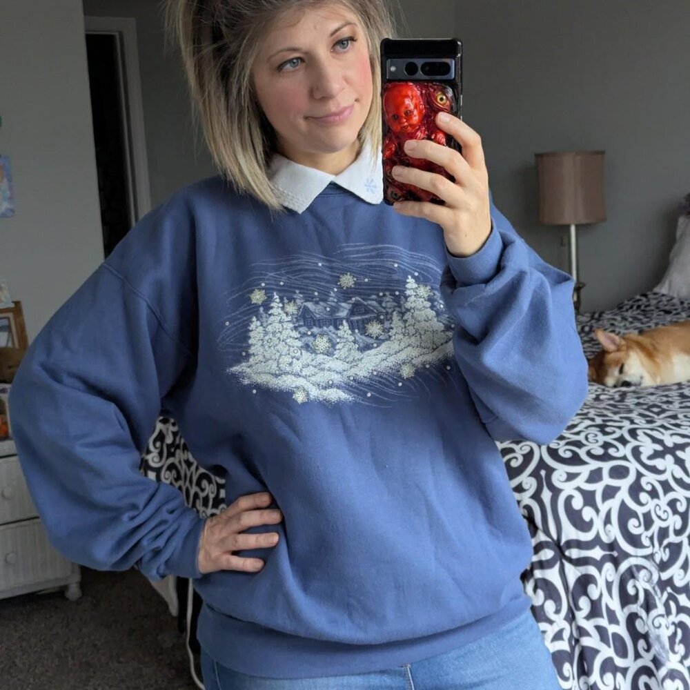 Winter Sweatshirt - Picture 5 of 8